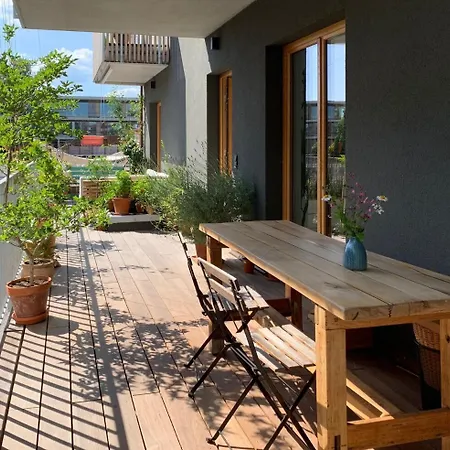 Bright Loft With Large Terrace Apartmán *